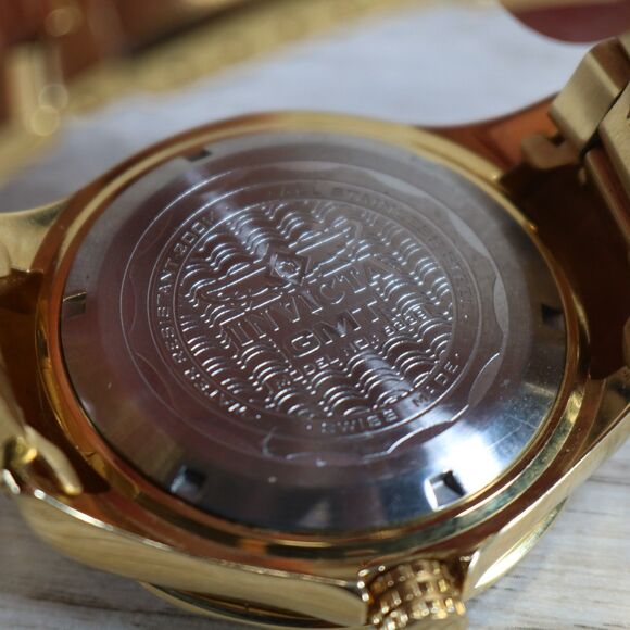 Invicta Pro Diver 6339 Watch – Pre-Owned, New Battery, Round, Green - Picture 7 of 10